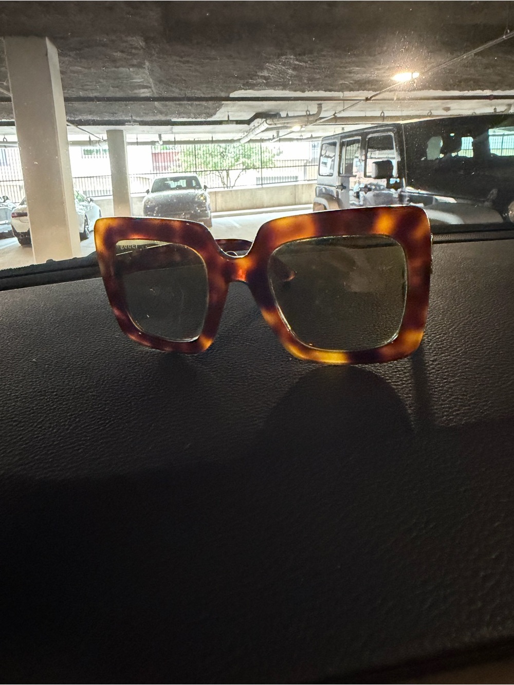 Gucci Tortoiseshell Square Sunglasses with Brown Gradient Lenses - Picture 4 of 8
